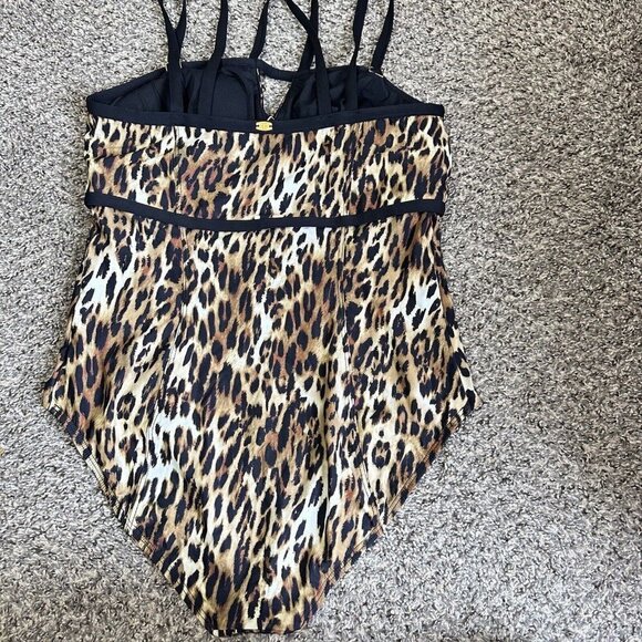 Amoressa Never Say Never Vesper One Piece Swimwear Size 14 Brown Leopard Strappy - Picture 7 of 10